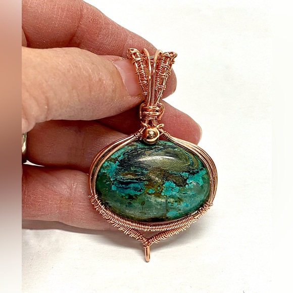 HANDCRAFTED Hubei Turquoise Hand Wrapped Pure Copper Statement Pendant, Gift Her - Picture 9 of 10